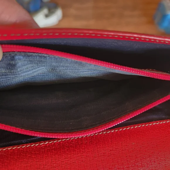 Gucci Vintage Red Wallet - Picture 14 of 16